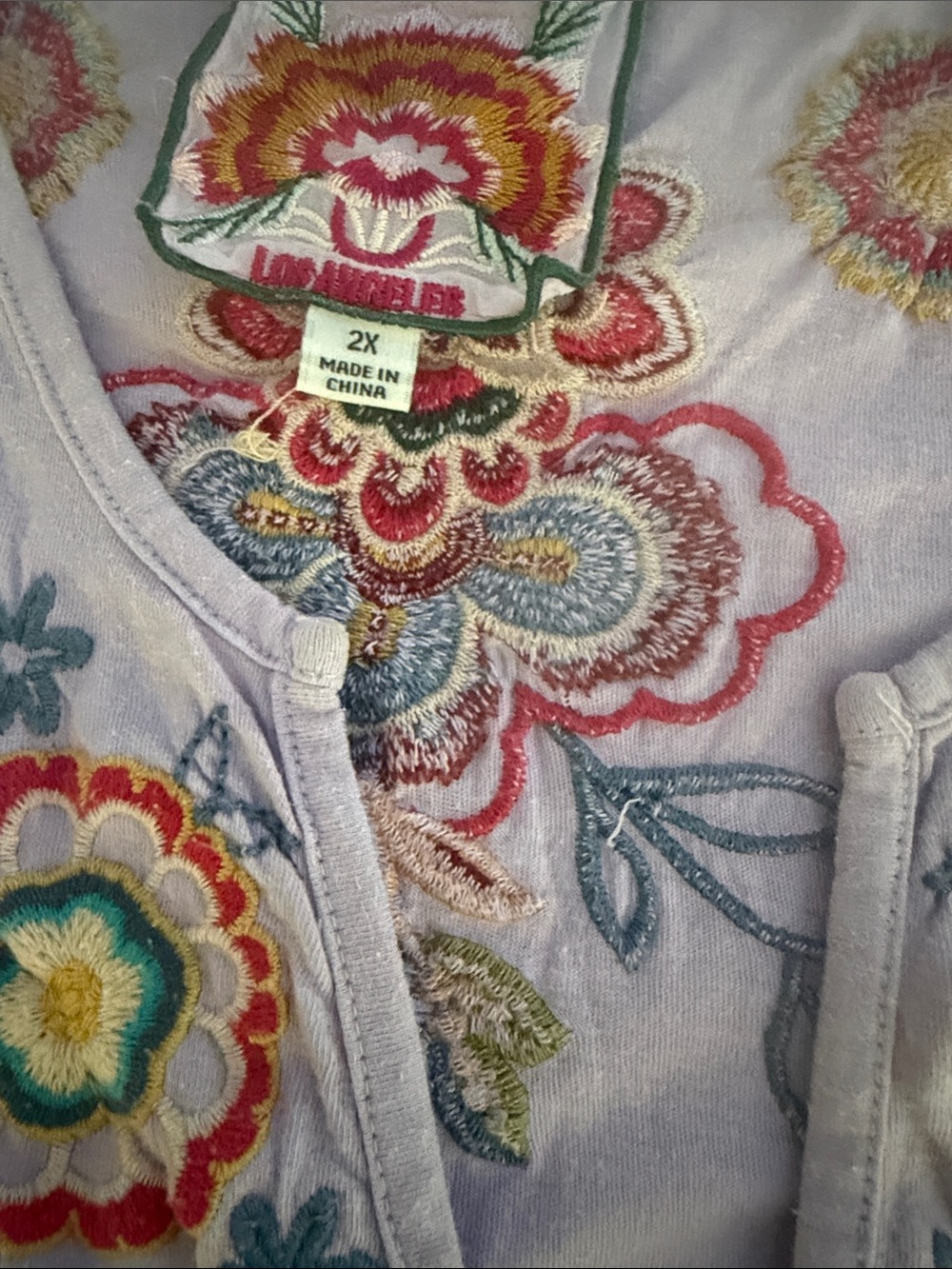 Johnny Was Lavender Embroidered Floral V-Neck Top 2X - Picture 11 of 16
